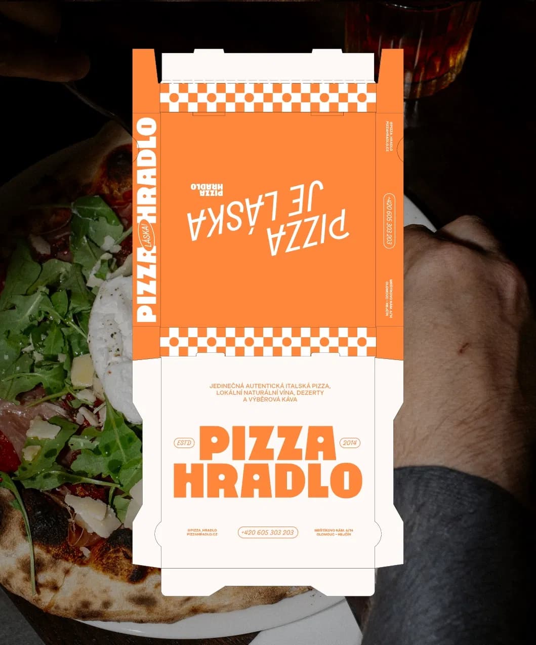 Identity & interior branding 
for Pizzeria Hradlo